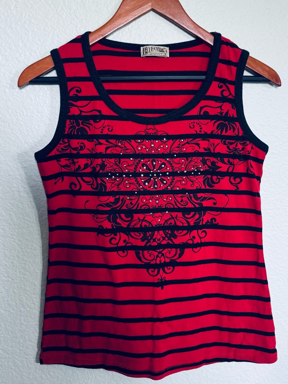 Blue Canyon Red Black Stripe Graphic Embellished Tank Top S